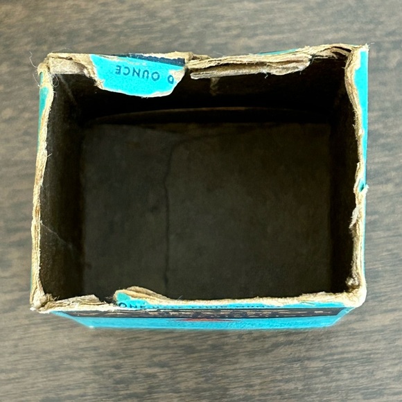 VINTAGE VICKS VA-TRO-NOL NASAL MEDICATION WITH EYE DROPPER AND BOX - Picture 8 of 9